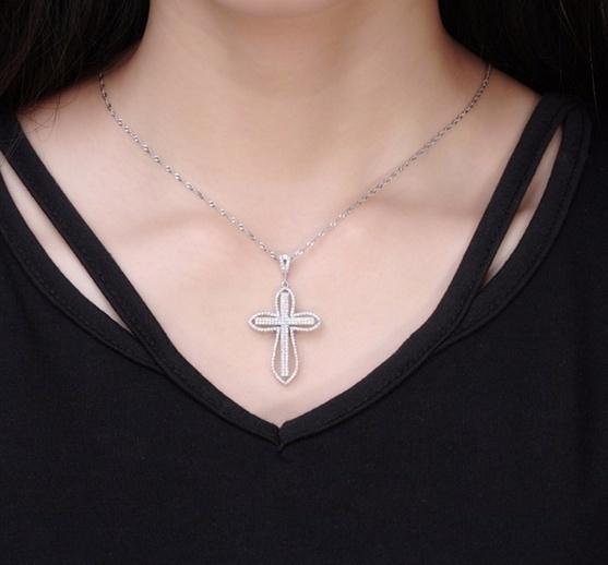 Silver&topaz Cross Pendant Necklace