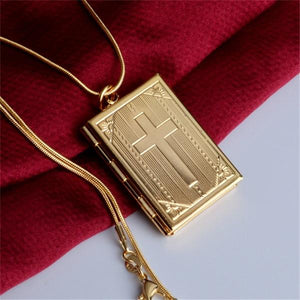 Noble Photo Box Pendant Bible & Cross