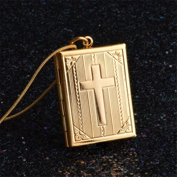 Noble Photo Box Pendant Bible & Cross